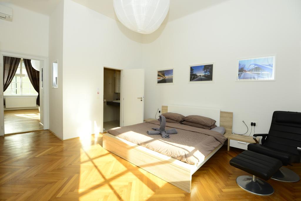 Galeria Rooms Lublaň Pokoj fotografie